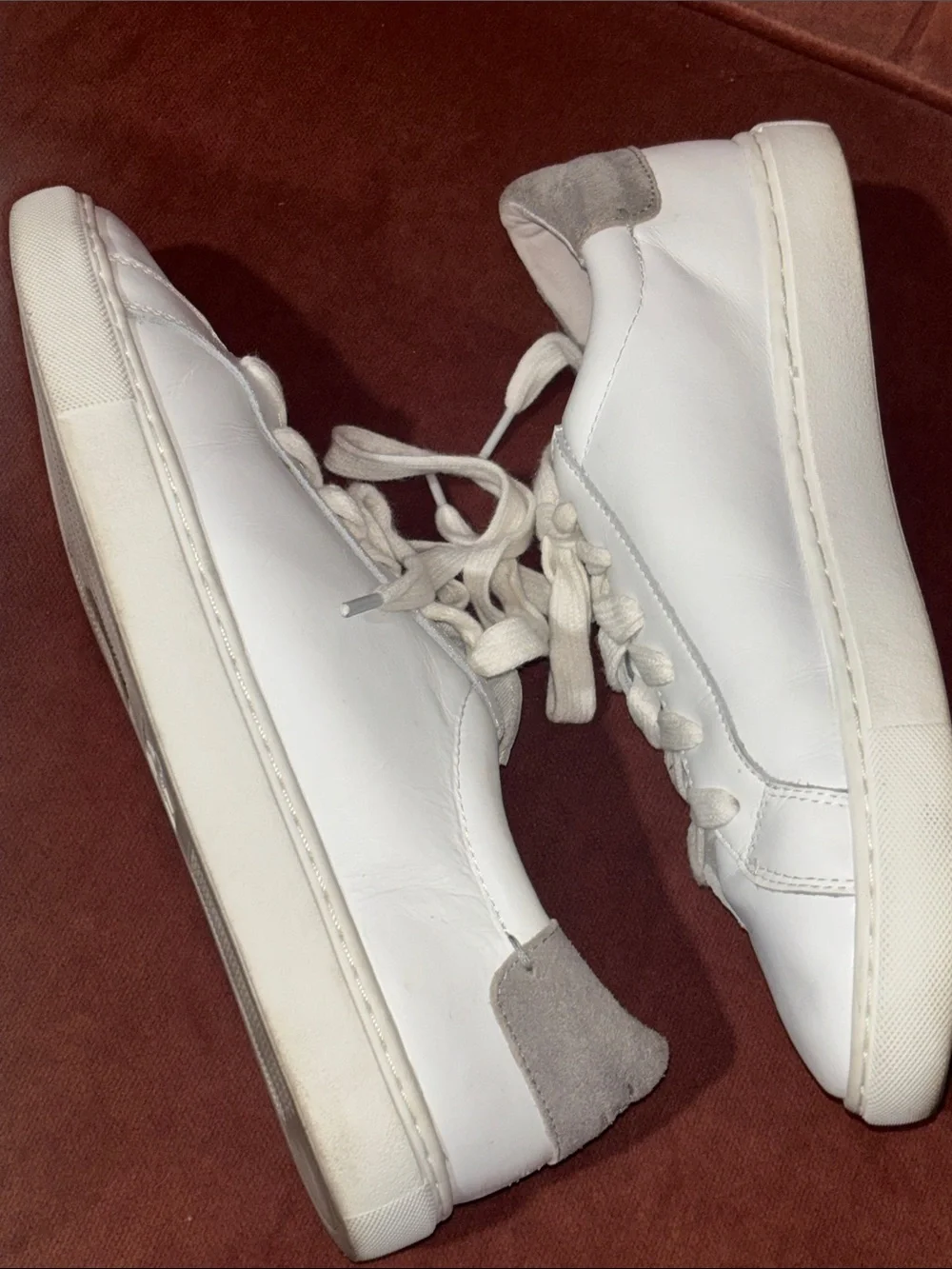 Sam Edelman low top white classic sneakers suede back y2k style shoe women’s 7